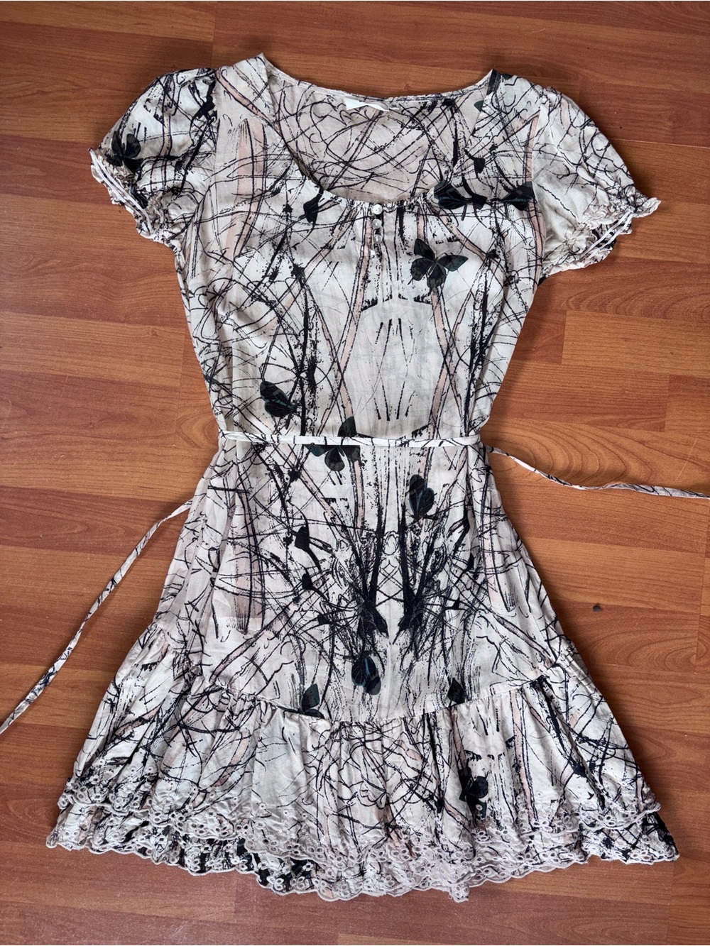 Cream and Black Abstract Floral Tie-Waist Mini Dress